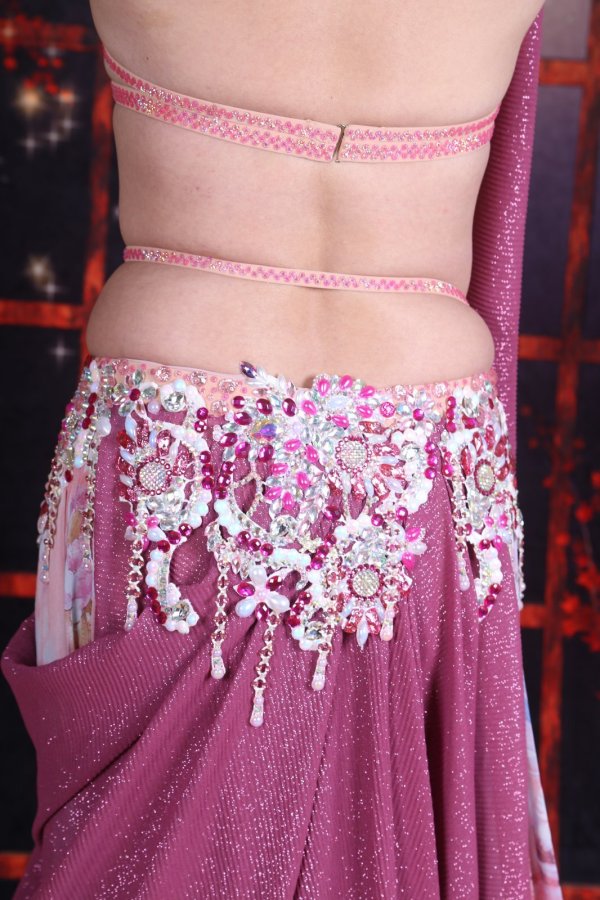 画像11: IRINA（イリーナ）