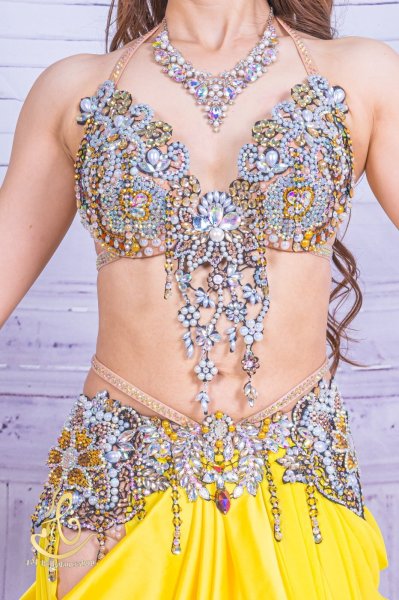 画像4: Irina  No,1 (4)