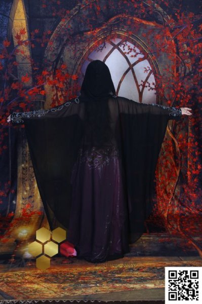 画像4: Abaya(アバヤ)　フード付きブラック (4)